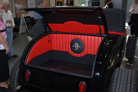 Deuce Trunk